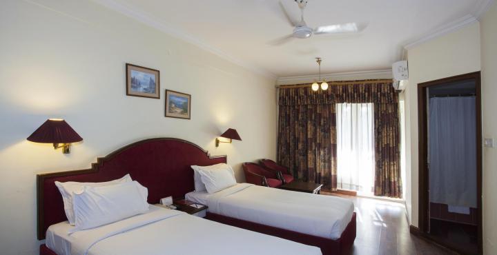 Nalapad'S Hotel Bangalore International Exteriör bild