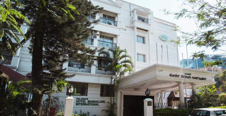 Nalapad'S Hotel Bangalore International Exteriör bild