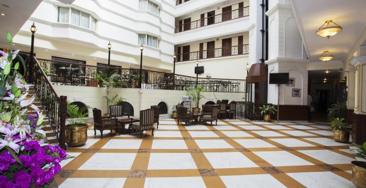 Nalapad'S Hotel Bangalore International Exteriör bild