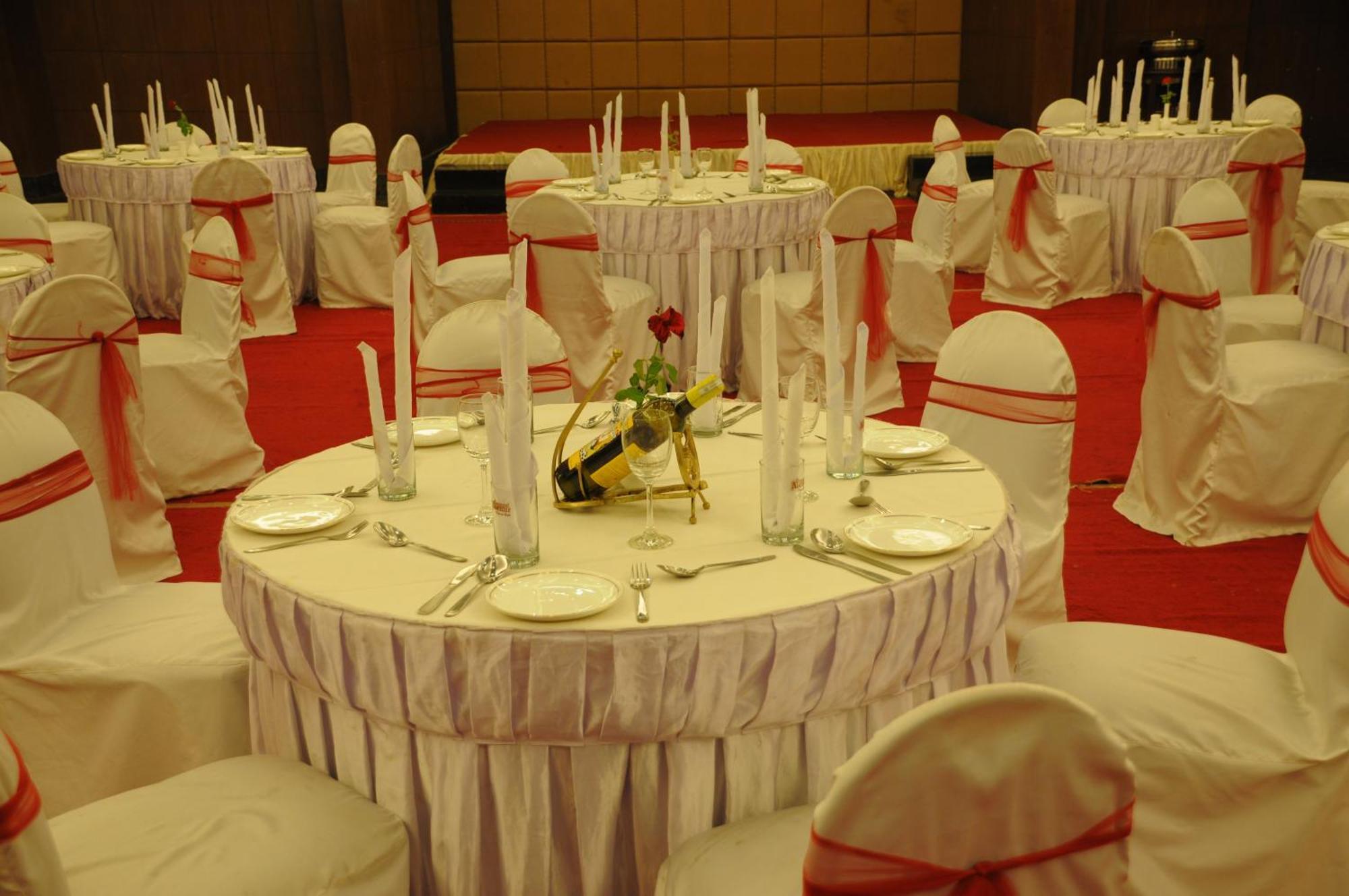 Nalapad'S Hotel Bangalore International Exteriör bild