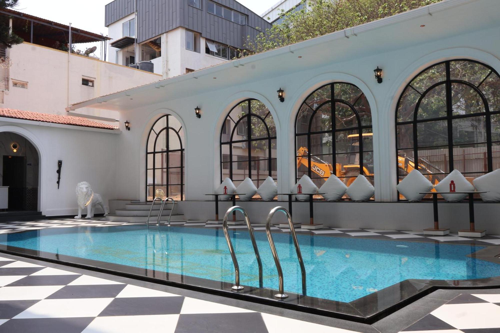 Nalapad'S Hotel Bangalore International Exteriör bild